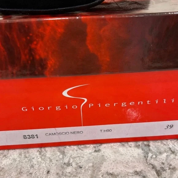 NIB Vintage Italian Swarovski Crystal Suede Ankle Boots Heels Sz 39 - Picture 10 of 11